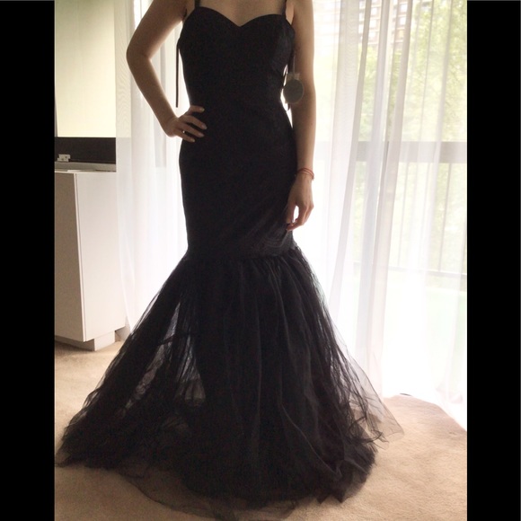 Georgina Chapman” Wedding Lace Mermaid Dress - Picture 6 of 6